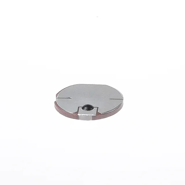 Keramik-auf-Metall-Tag, 16 mm Durchmesser.