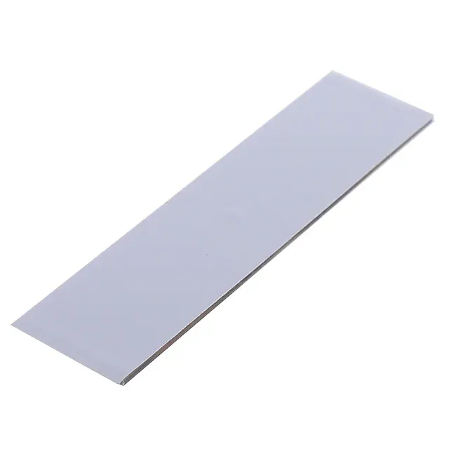 Flexibler PET-Anhänger auf Metall, 103 x 25 mm